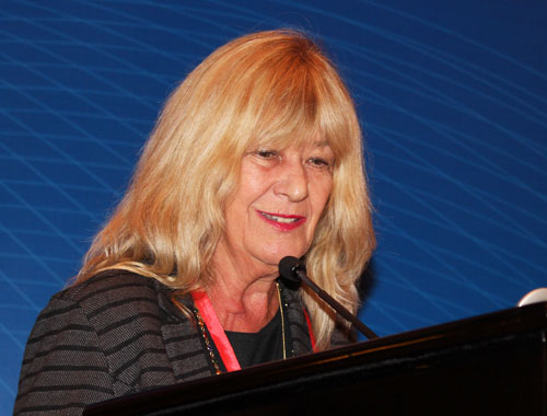 16-ICIS13-keynote- Barbara.JPG